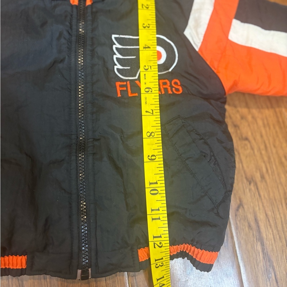 Vintage Philadelphia Flyers Toddler Puffer Jacket – 12M - Picture 10 of 10